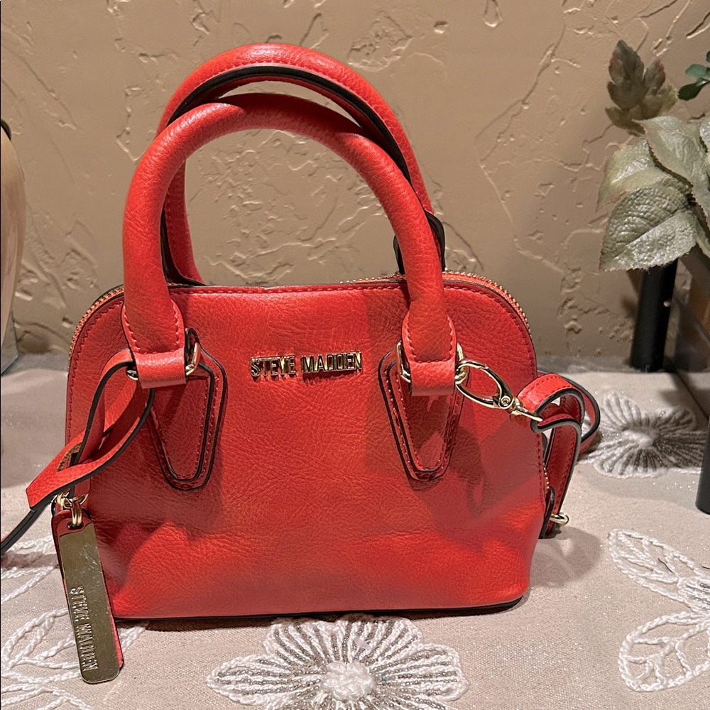 Steve Madden Cherry orange